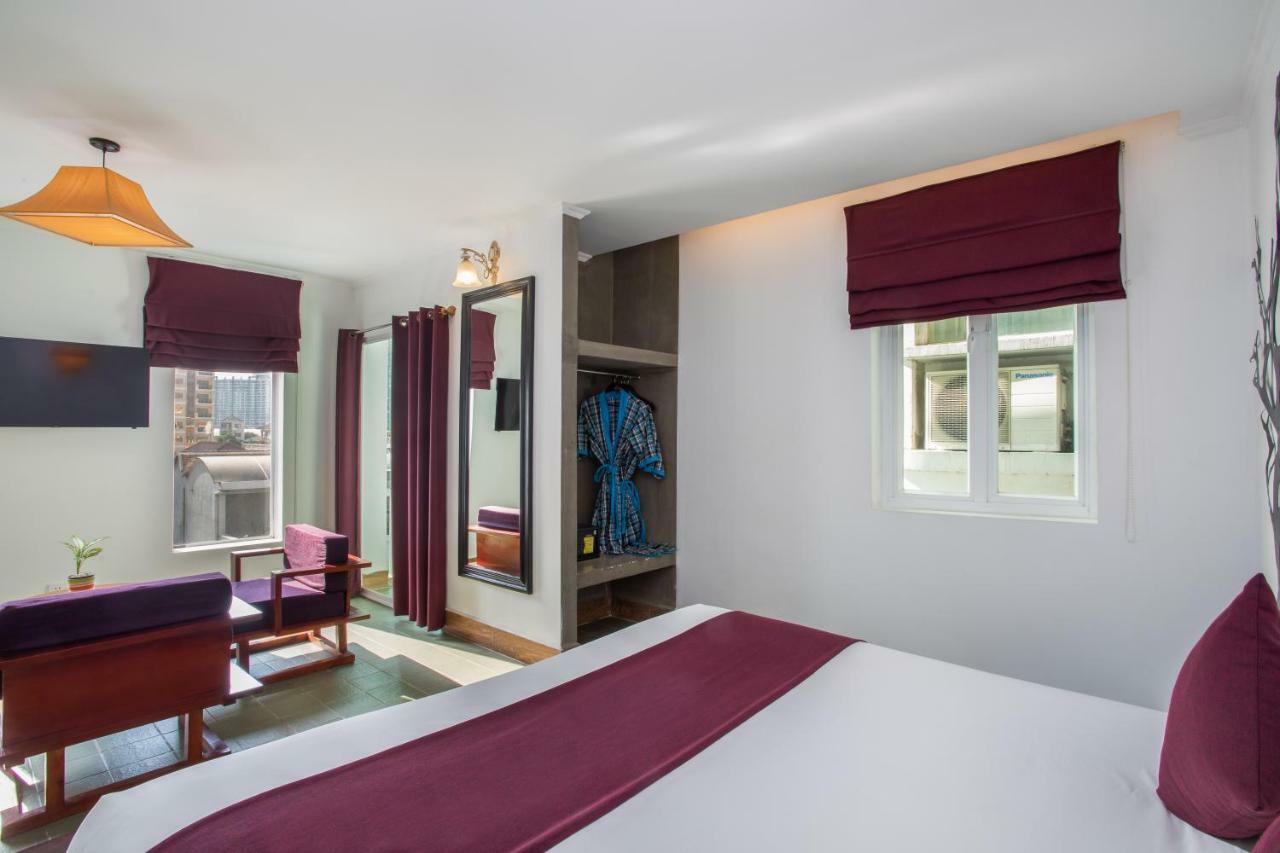 V Hotel Пном Пен Екстериор снимка