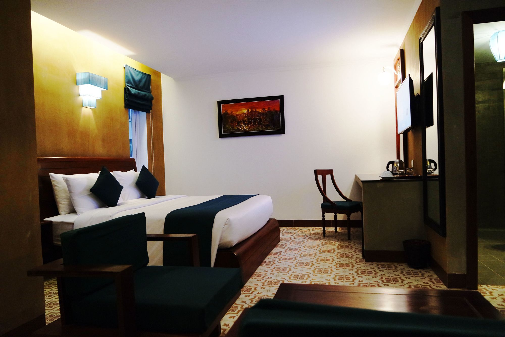 V Hotel Пном Пен Екстериор снимка